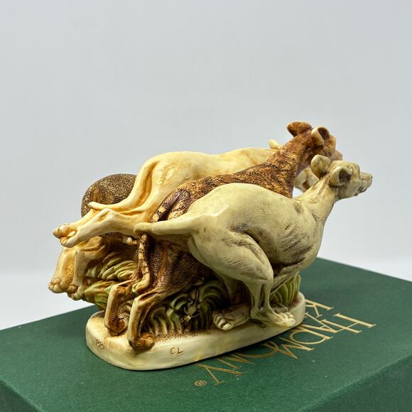 Harmony Kingdom Retired Racers Greyhounds Marble Resin Box Figurine 3060/5000 LE - Picture 5 of 12